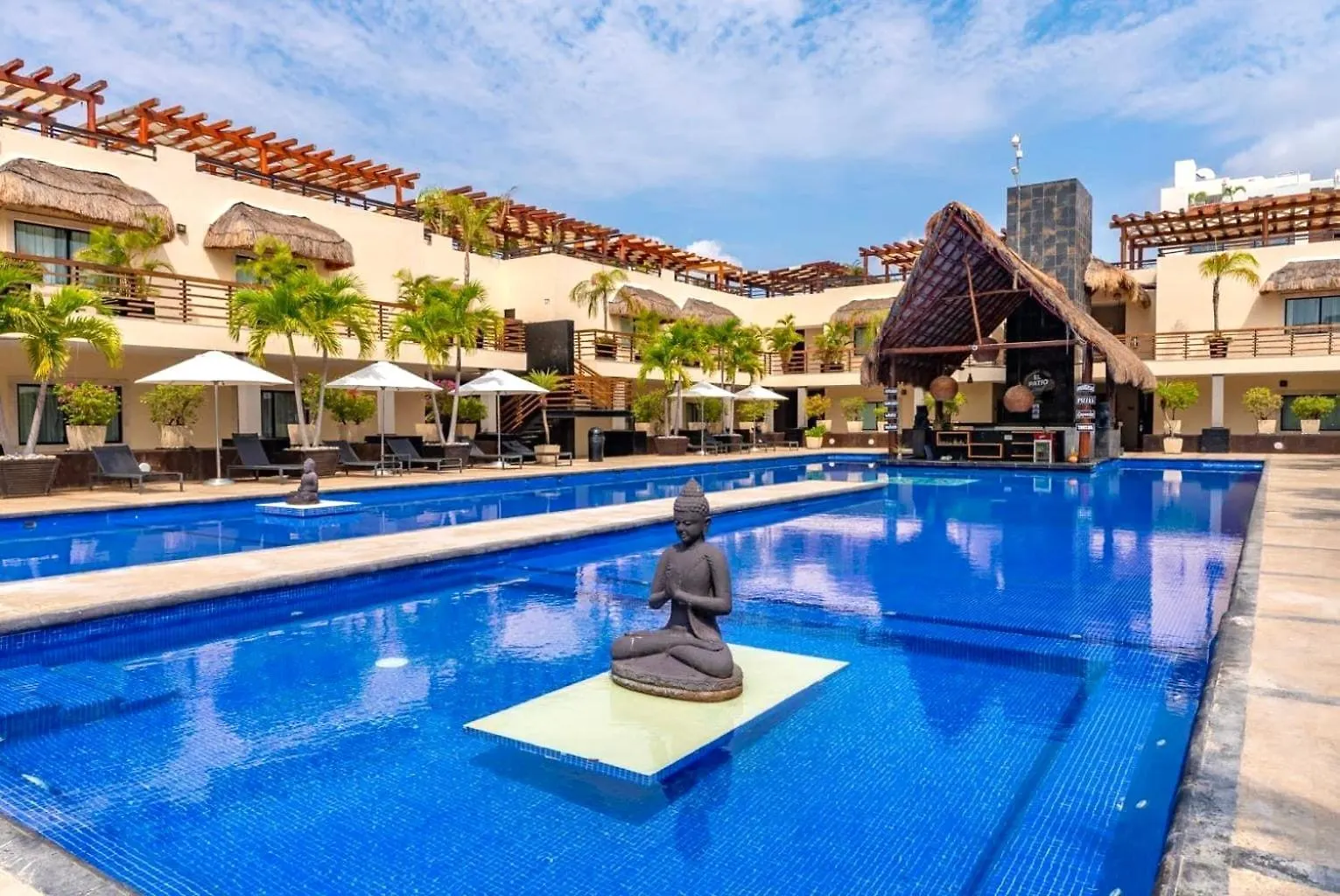 Departamento En Aldea Thai Con Terraza, Vista Al Mar Y Alberca Privada, Para 8 Personas Apartment Playa del Carmen
